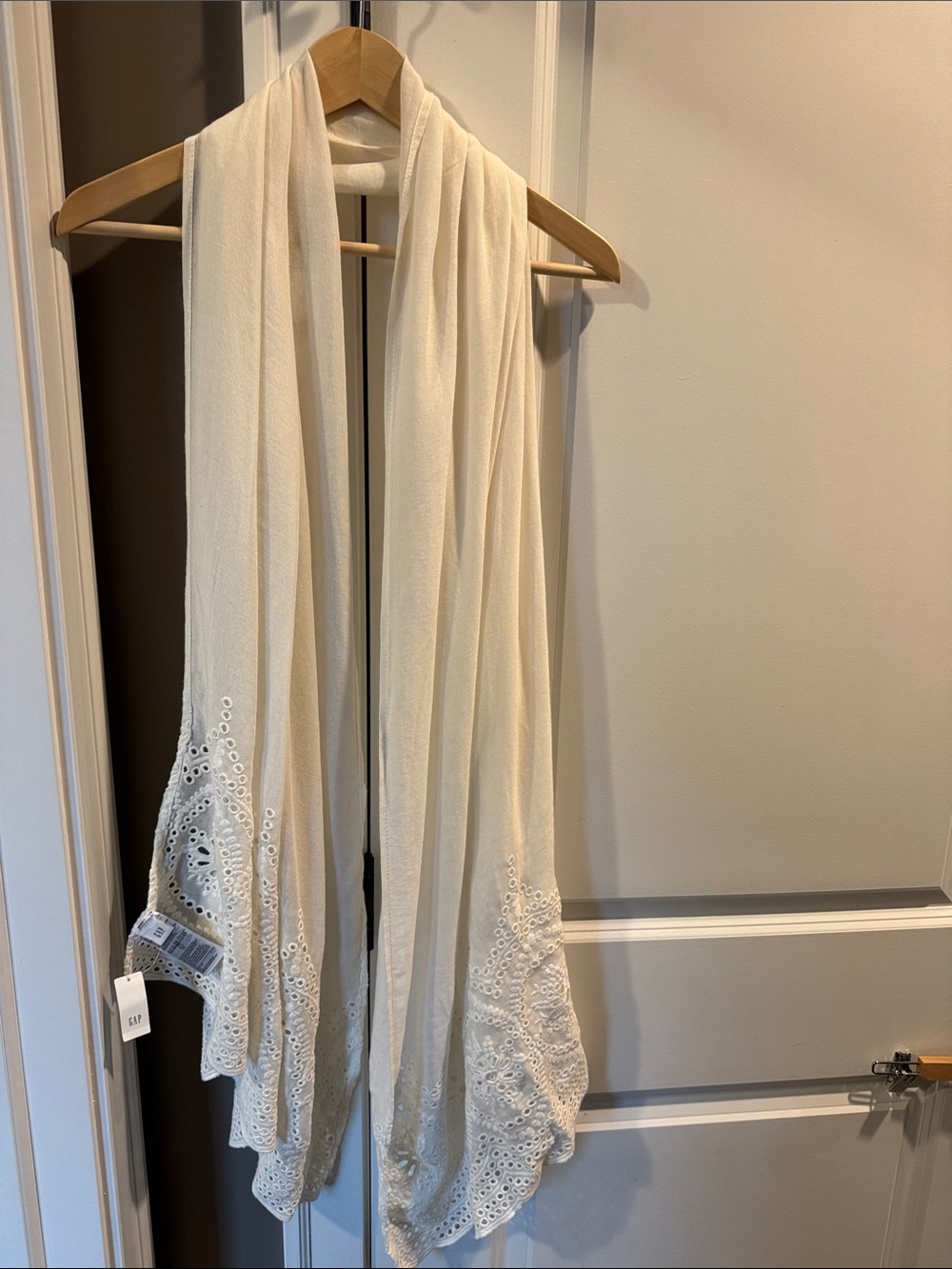 GAP Cream Eyelet Trim Scarf Drapery Panel